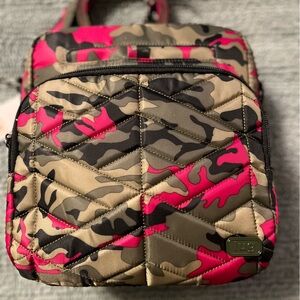 LUG Ranger 2 Crossbody Bag - NWT
Color: Cameo Orchid